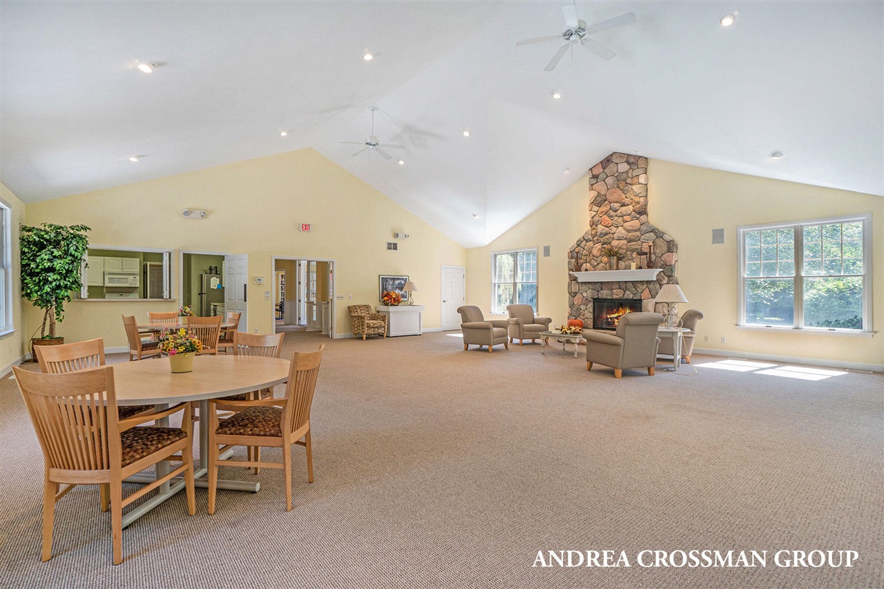 18154 Newgate Lane, Spring Lake, MI, 49456