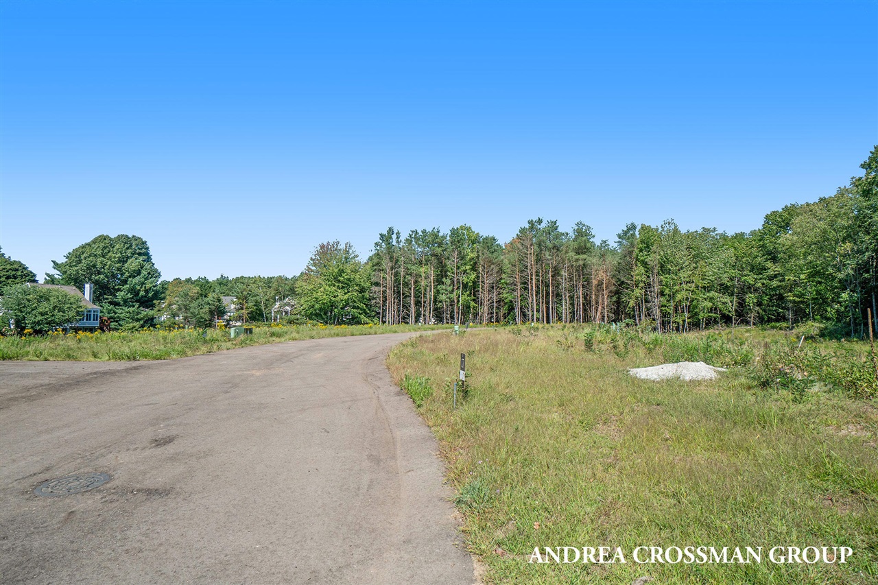 18154 Newgate Lane, Spring Lake, MI, 49456