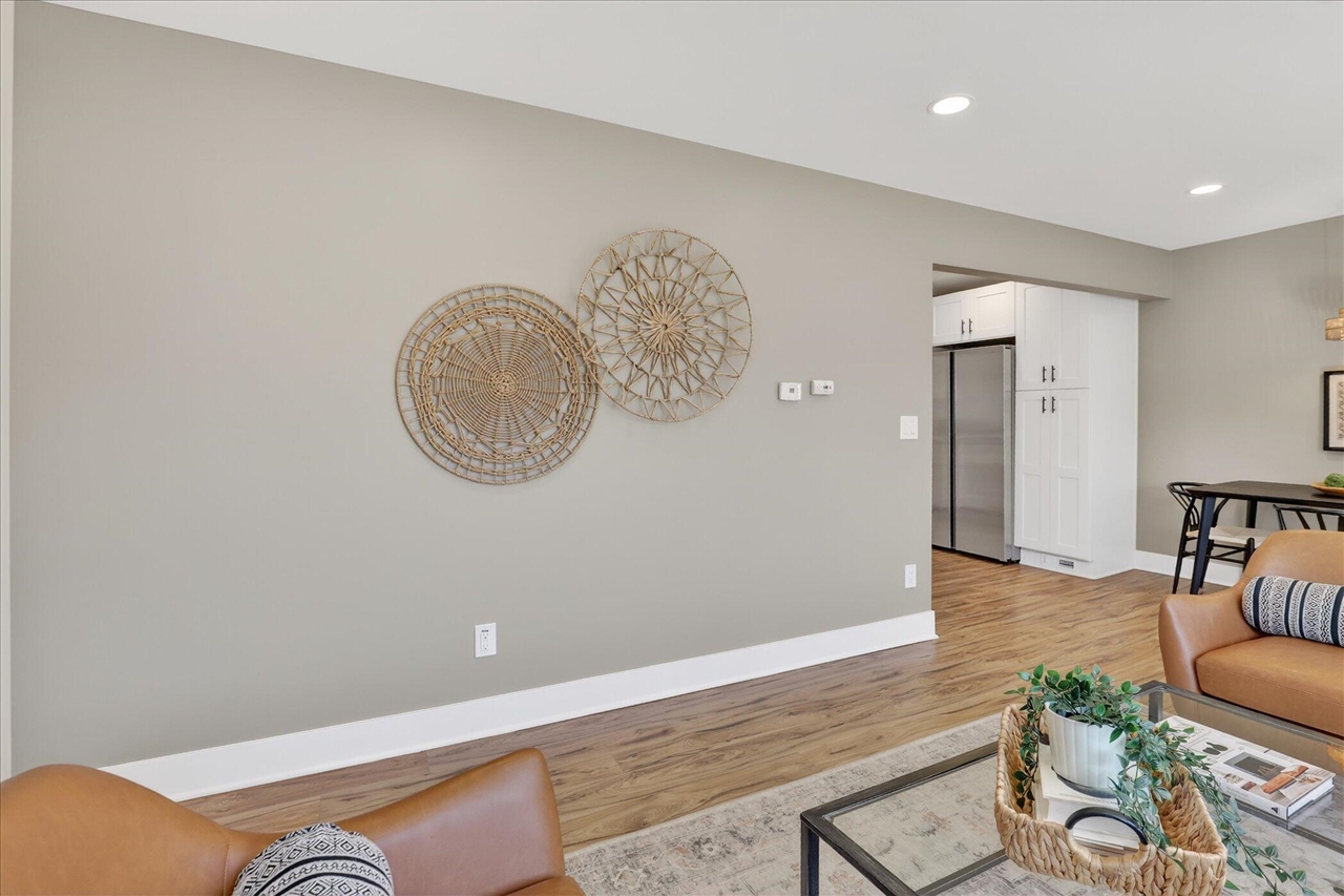 22002 Fenster Street, Belleville, MI, 48111-8957