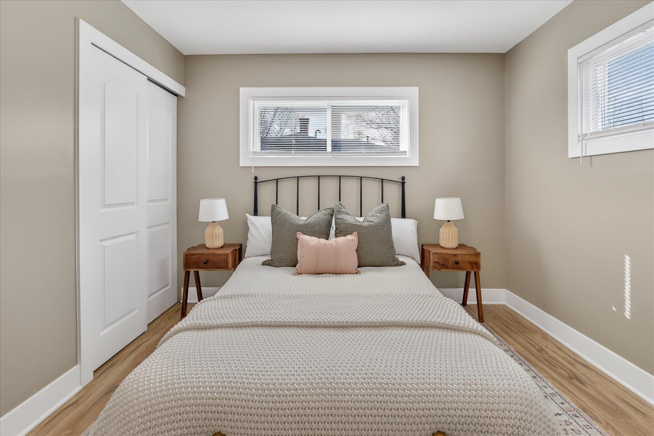 22002 Fenster Street, Belleville, MI, 48111-8957