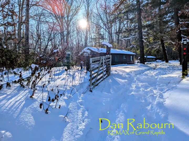 Homes for sale in Luther, MI | 5263 E 8 Mile Rd, Luther, MI 49656 | MLS# 70518563