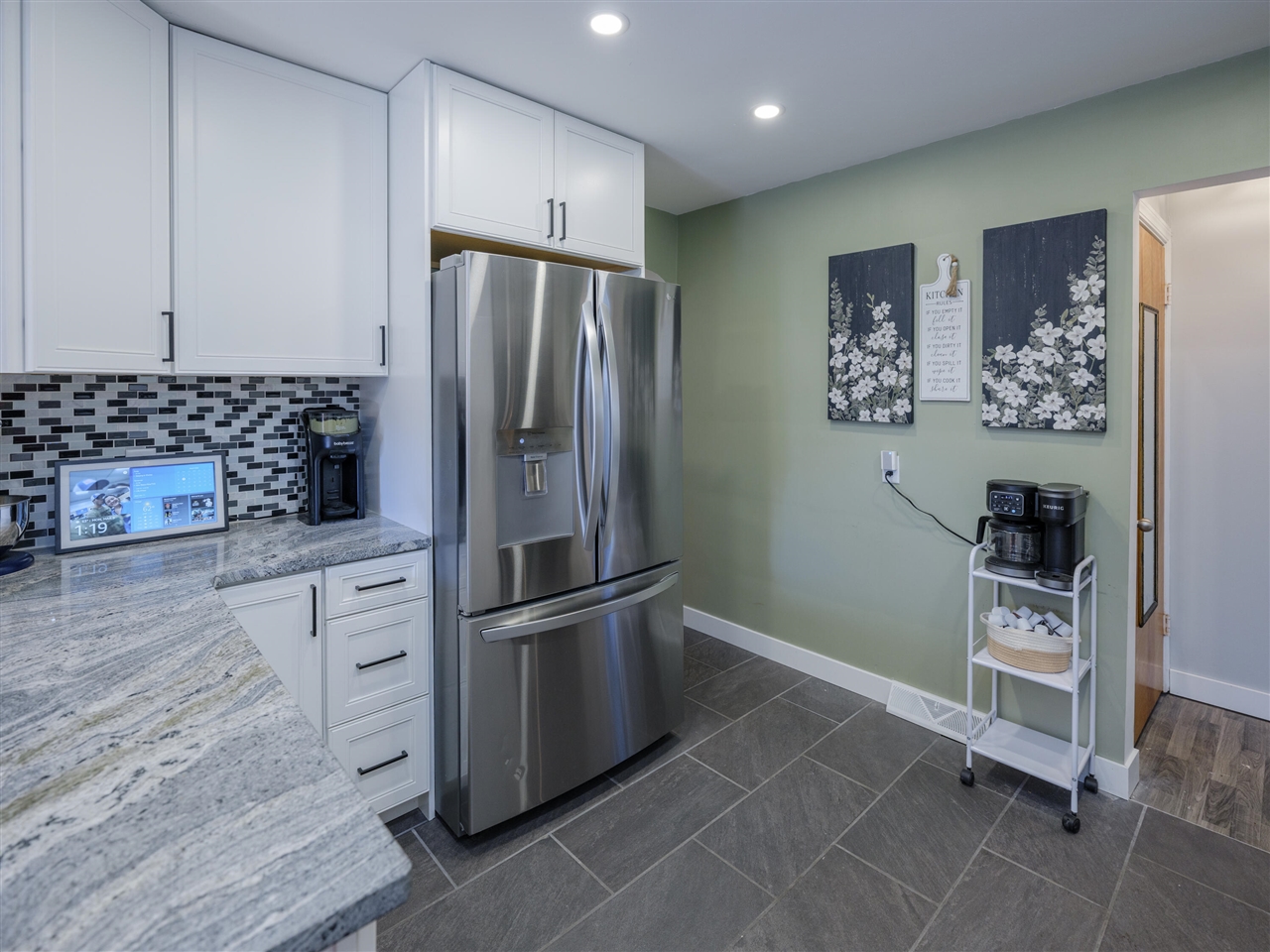 8123 Edmonds Street, Portage, MI, 49024-5405