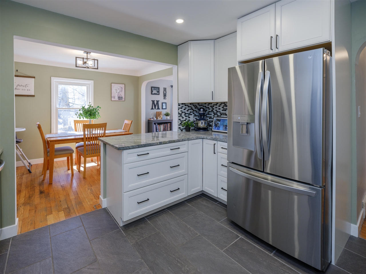 8123 Edmonds Street, Portage, MI, 49024-5405