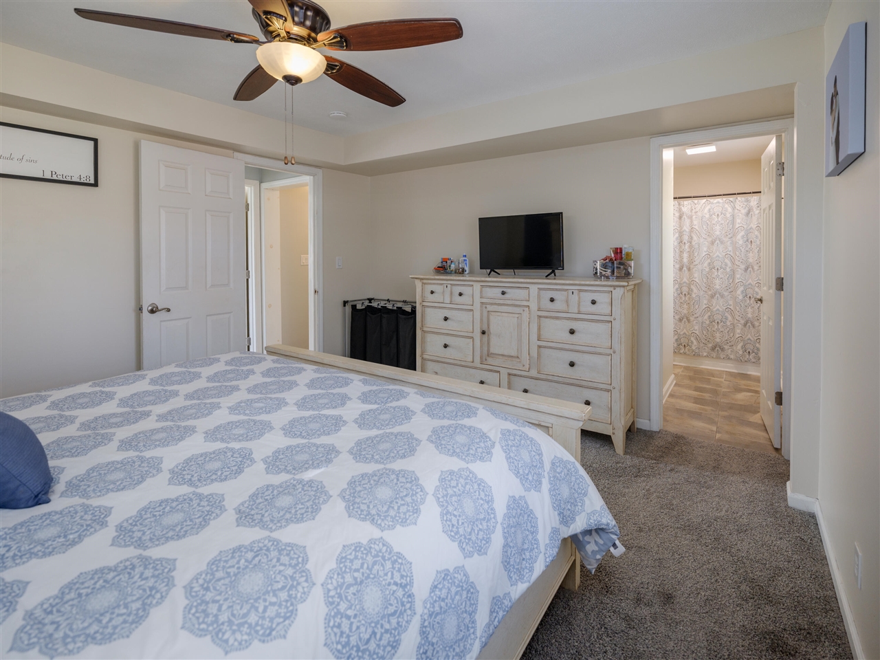 8123 Edmonds Street, Portage, MI, 49024-5405