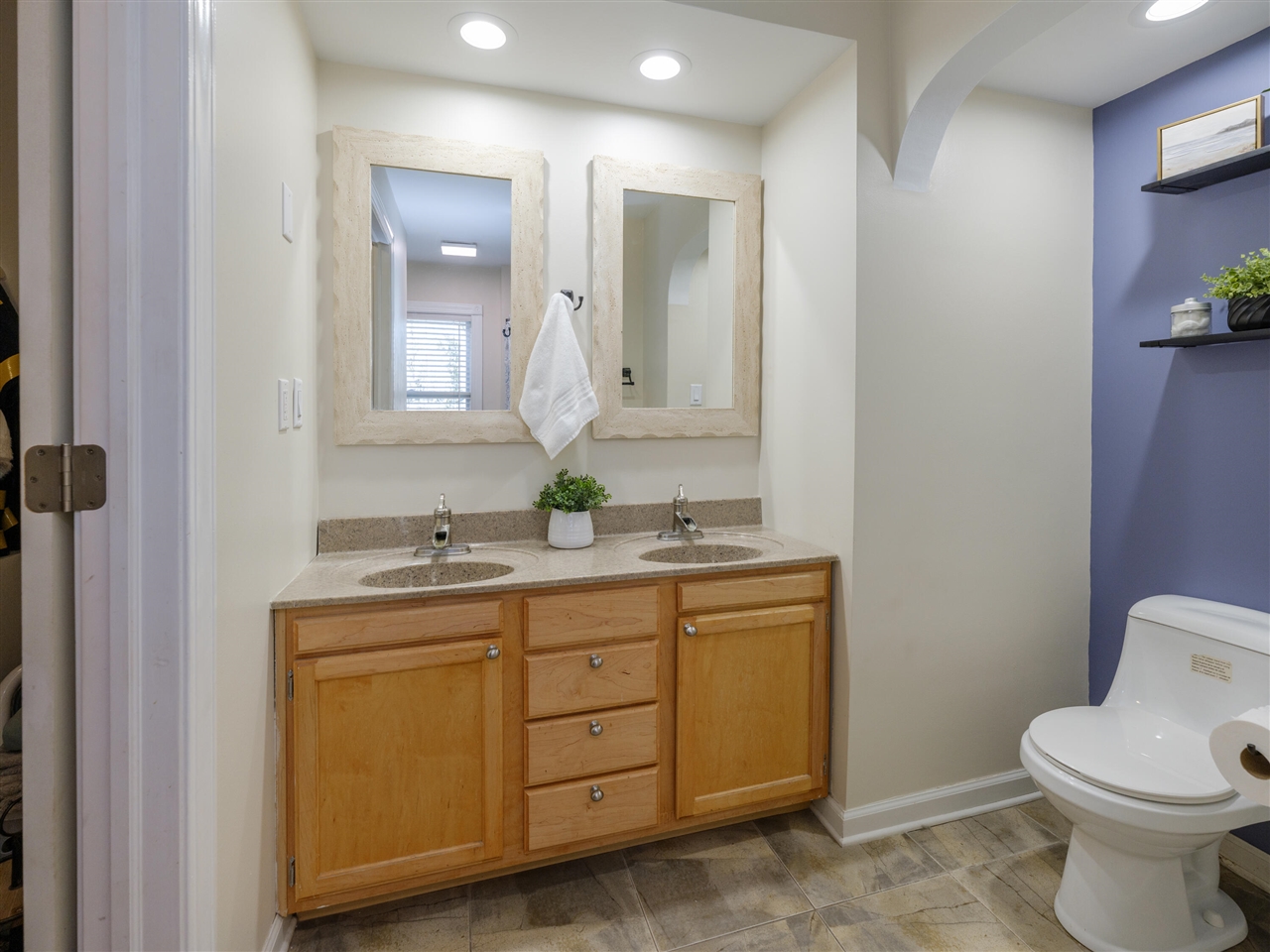 8123 Edmonds Street, Portage, MI, 49024-5405