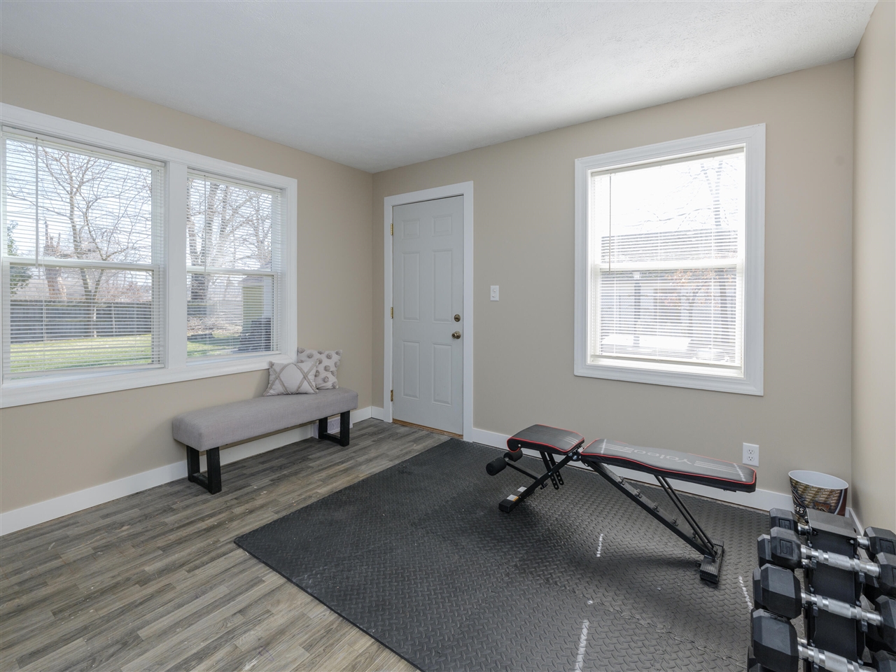 8123 Edmonds Street, Portage, MI, 49024-5405