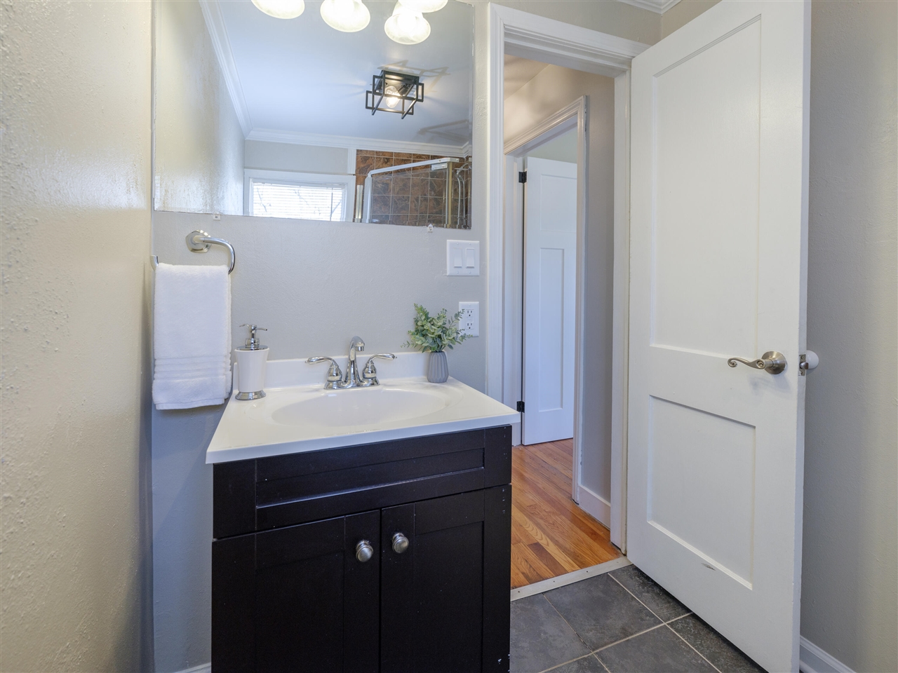 8123 Edmonds Street, Portage, MI, 49024-5405