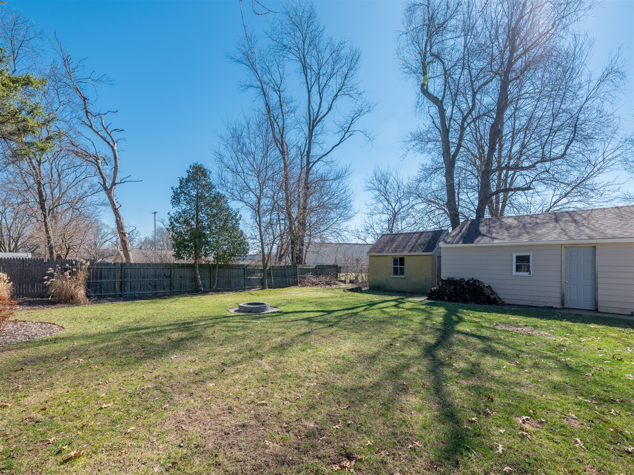 8123 Edmonds Street, Portage, MI, 49024-5405