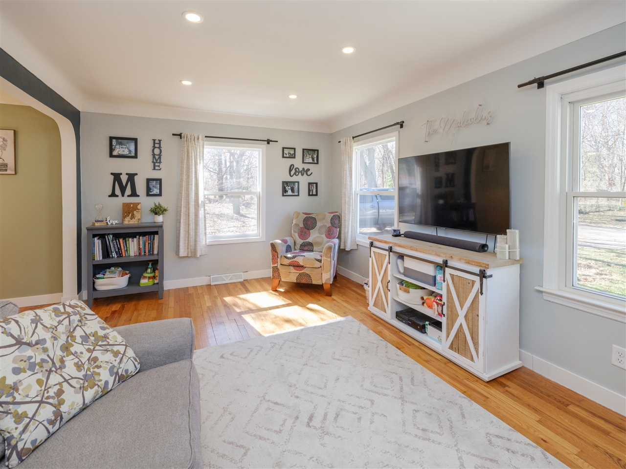 8123 Edmonds Street, Portage, MI, 49024-5405