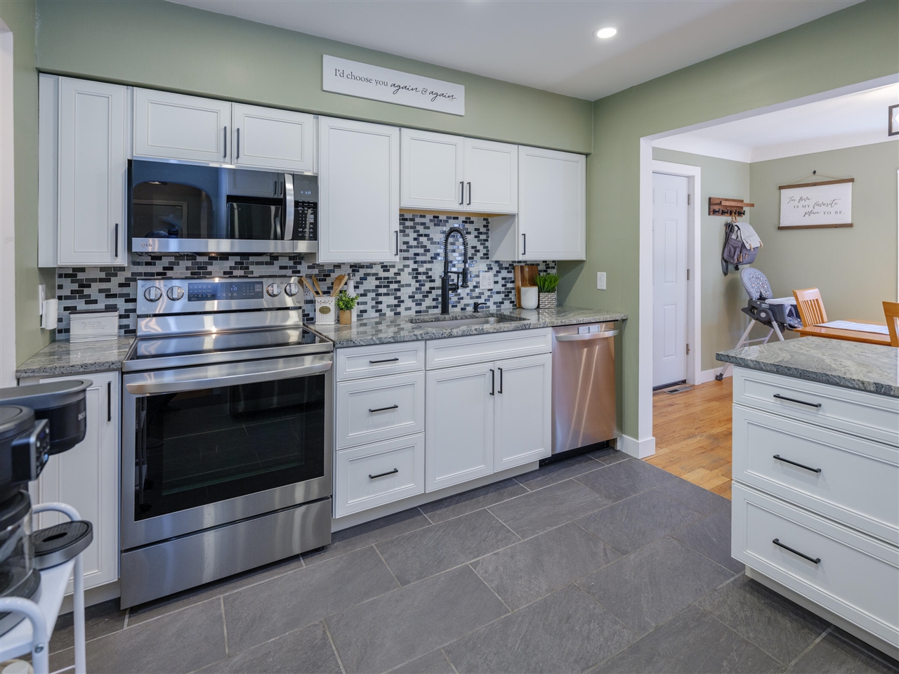 8123 Edmonds Street, Portage, MI, 49024-5405