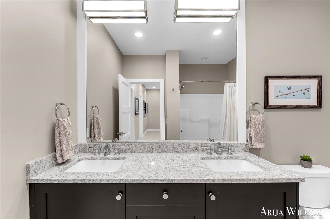 643 Greenslate Drive, Ada, MI, 49301