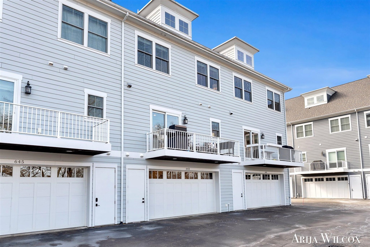 643 Greenslate Drive, Ada, MI, 49301