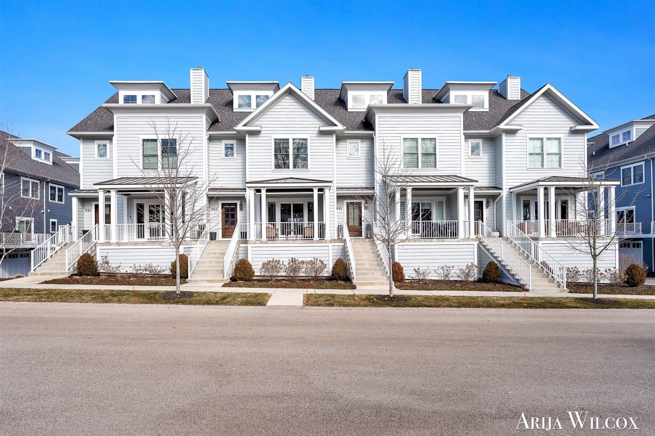 643 Greenslate Drive, Ada, MI, 49301