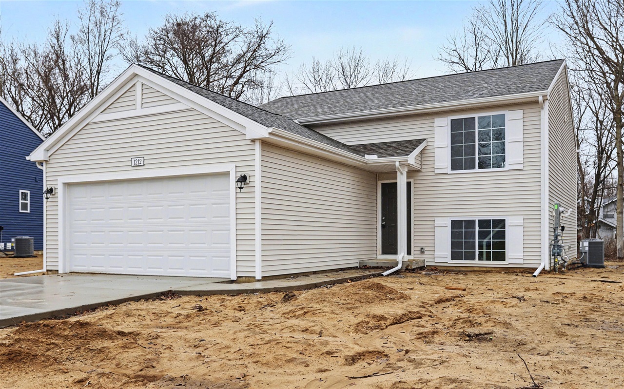 Homes for sale in Mattawan, MI | 59018 Swenson St, Mattawan, MI 49071 | MLS# 70518610