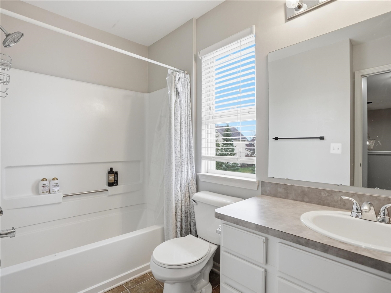 1870 Savannah Lane, Ypsilanti, MI, 48198-3676