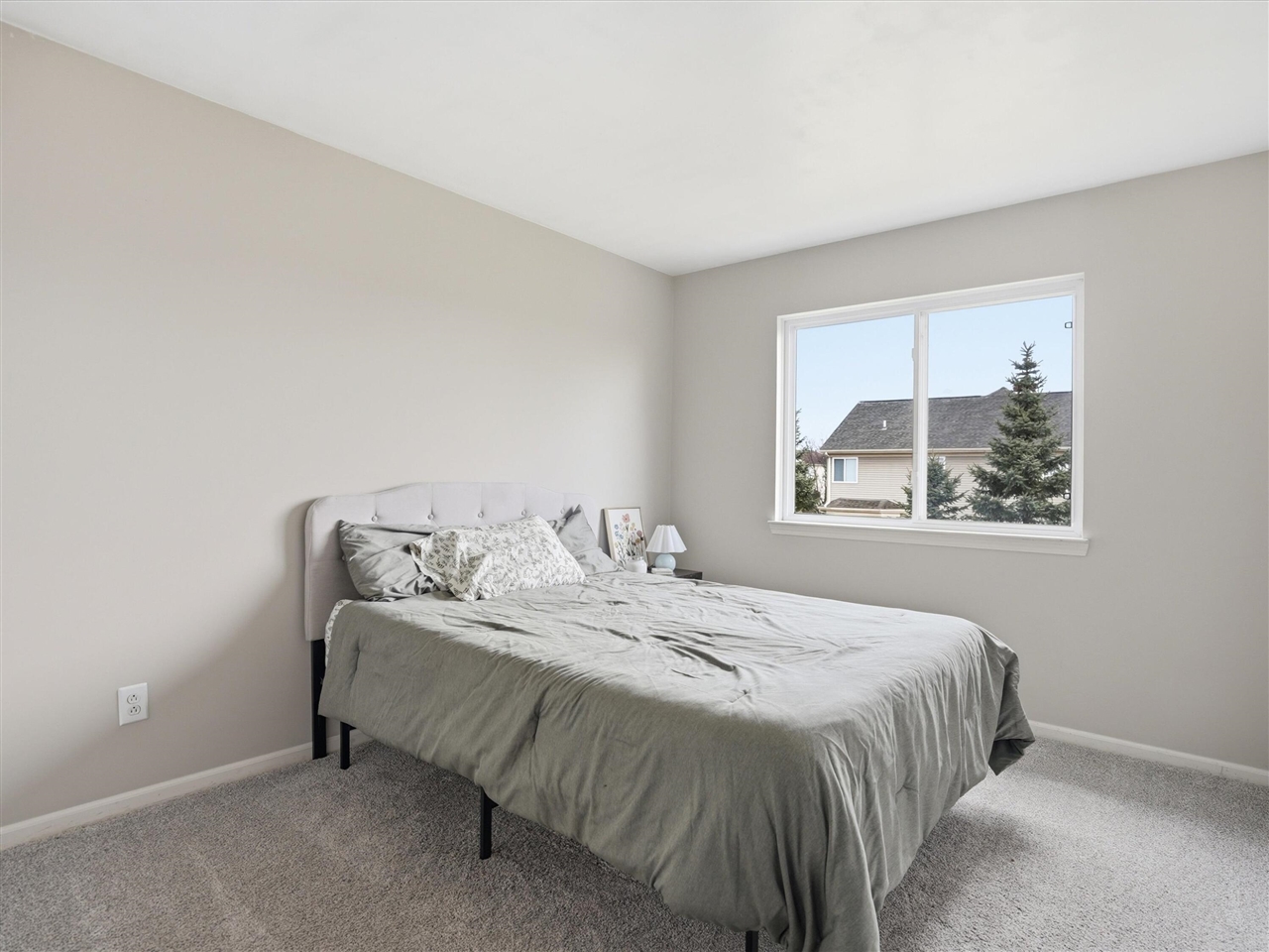 1870 Savannah Lane, Ypsilanti, MI, 48198-3676