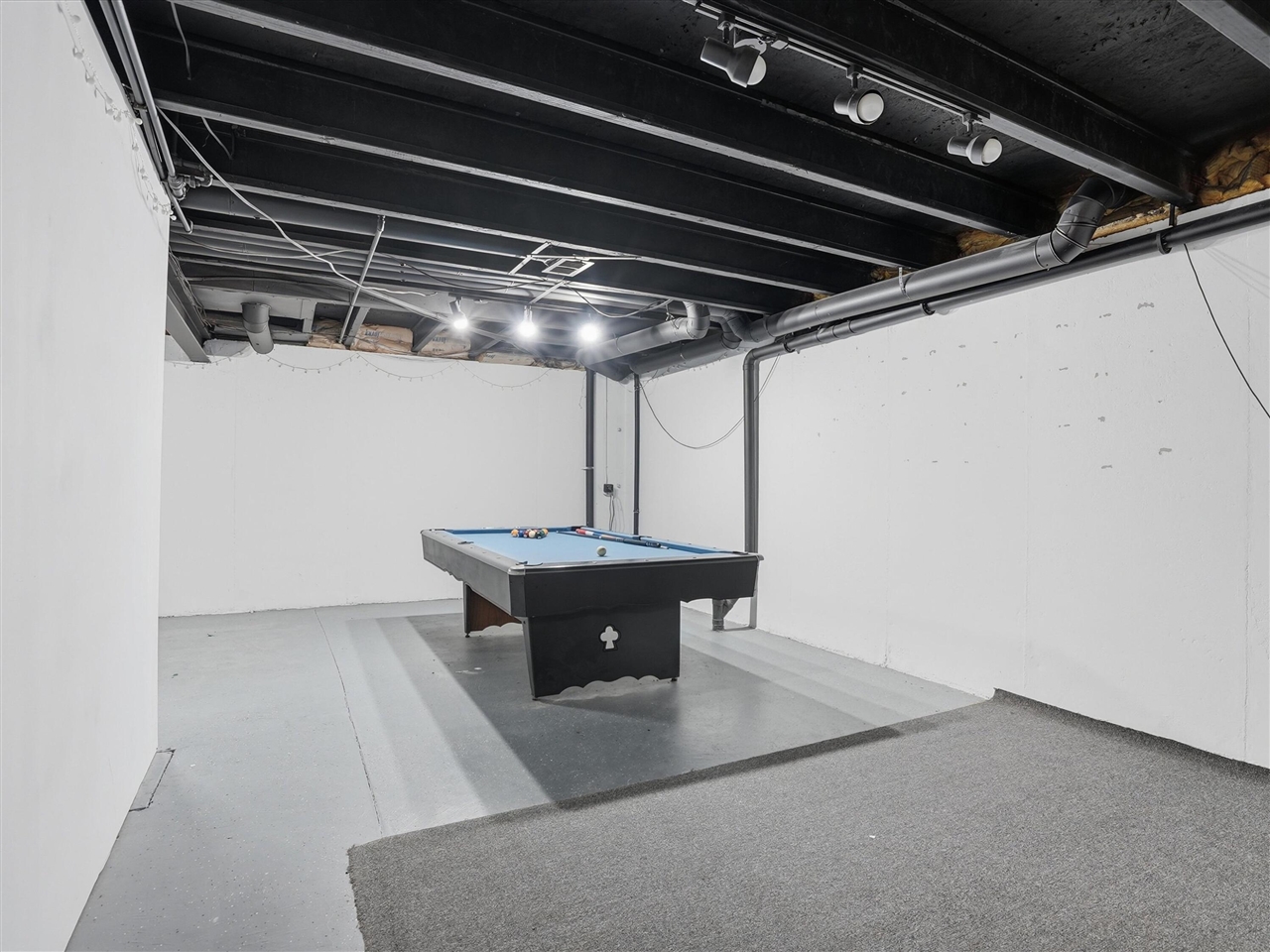 1870 Savannah Lane, Ypsilanti, MI, 48198-3676