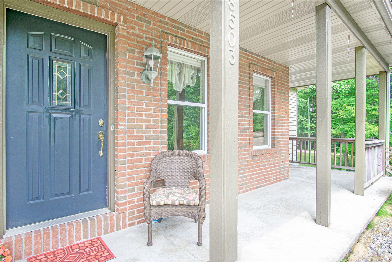 18501 148th Avenue, Spring Lake, MI, 49456-9278