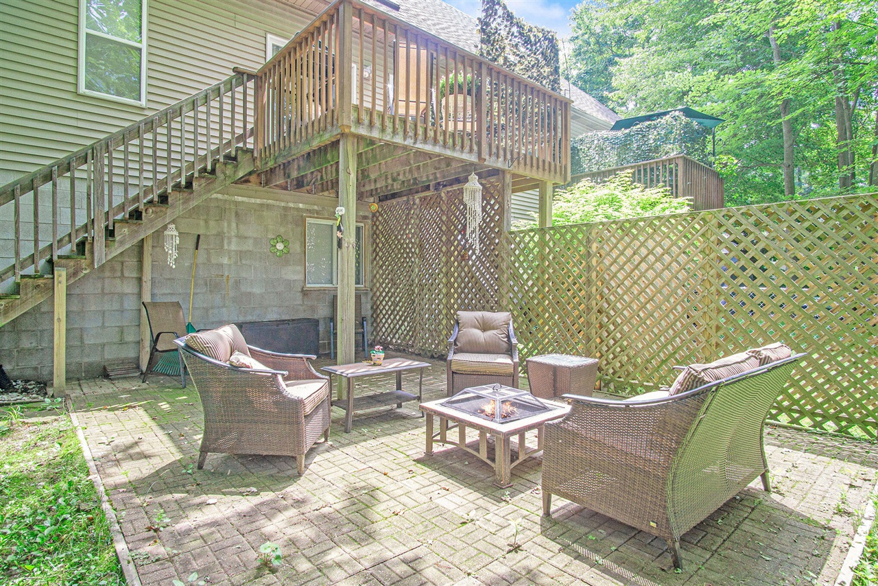 18501 148th Avenue, Spring Lake, MI, 49456-9278