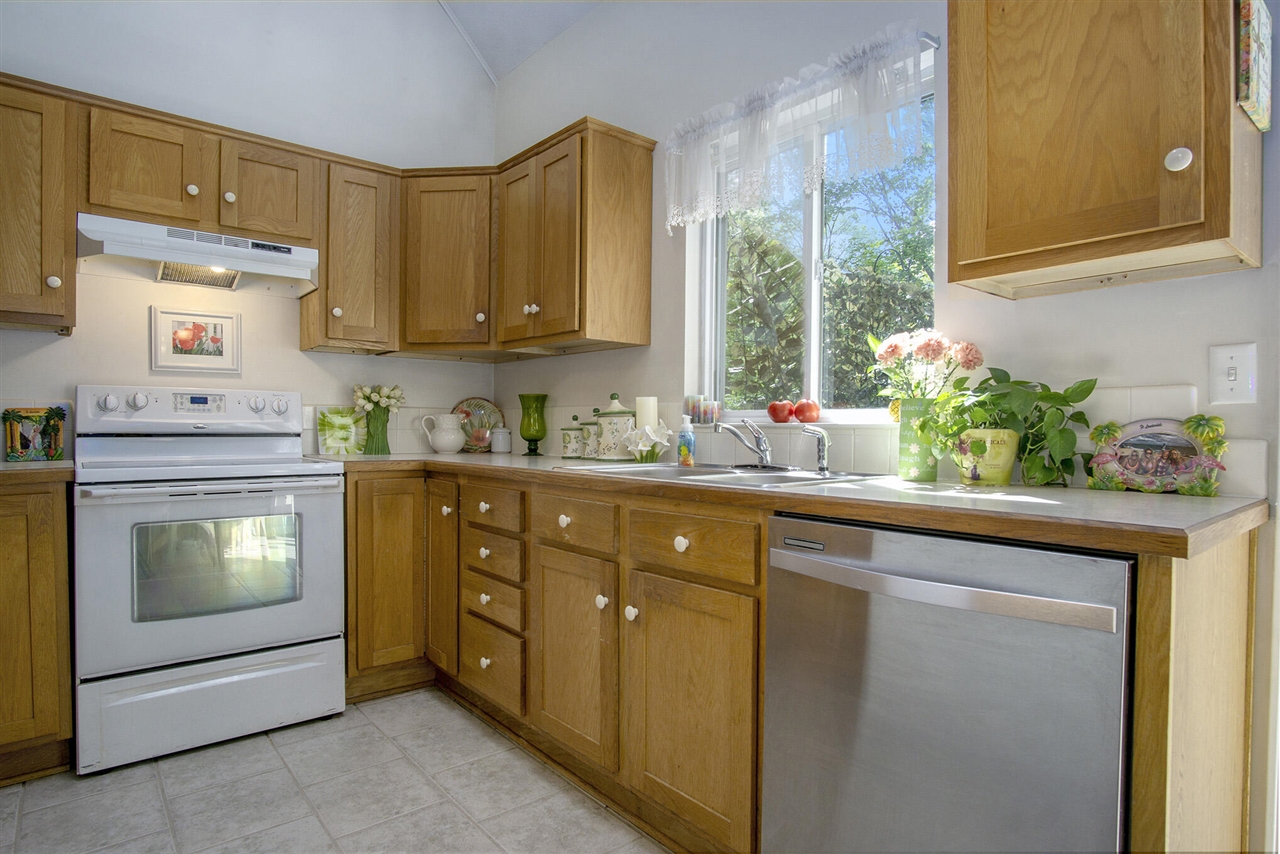 18501 148th Avenue, Spring Lake, MI, 49456-9278