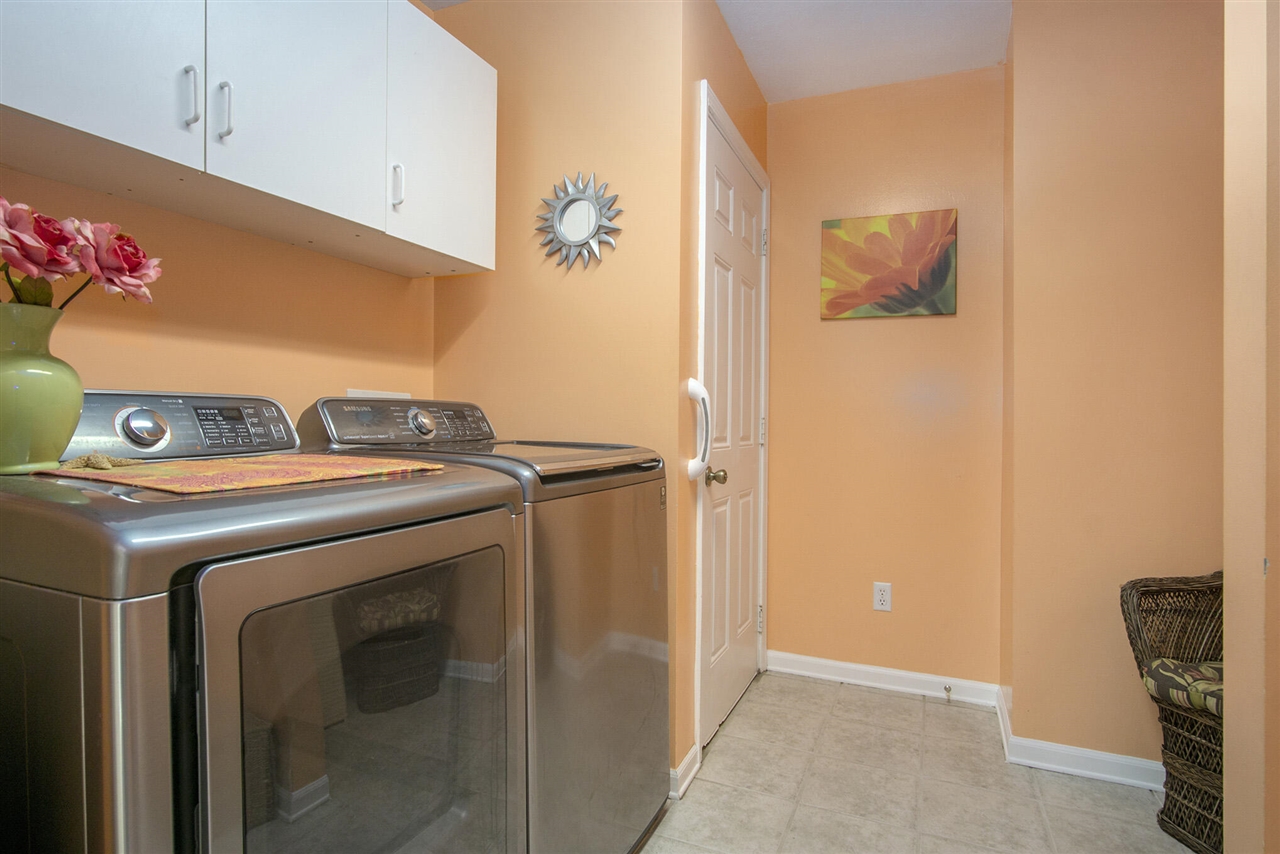 18501 148th Avenue, Spring Lake, MI, 49456-9278