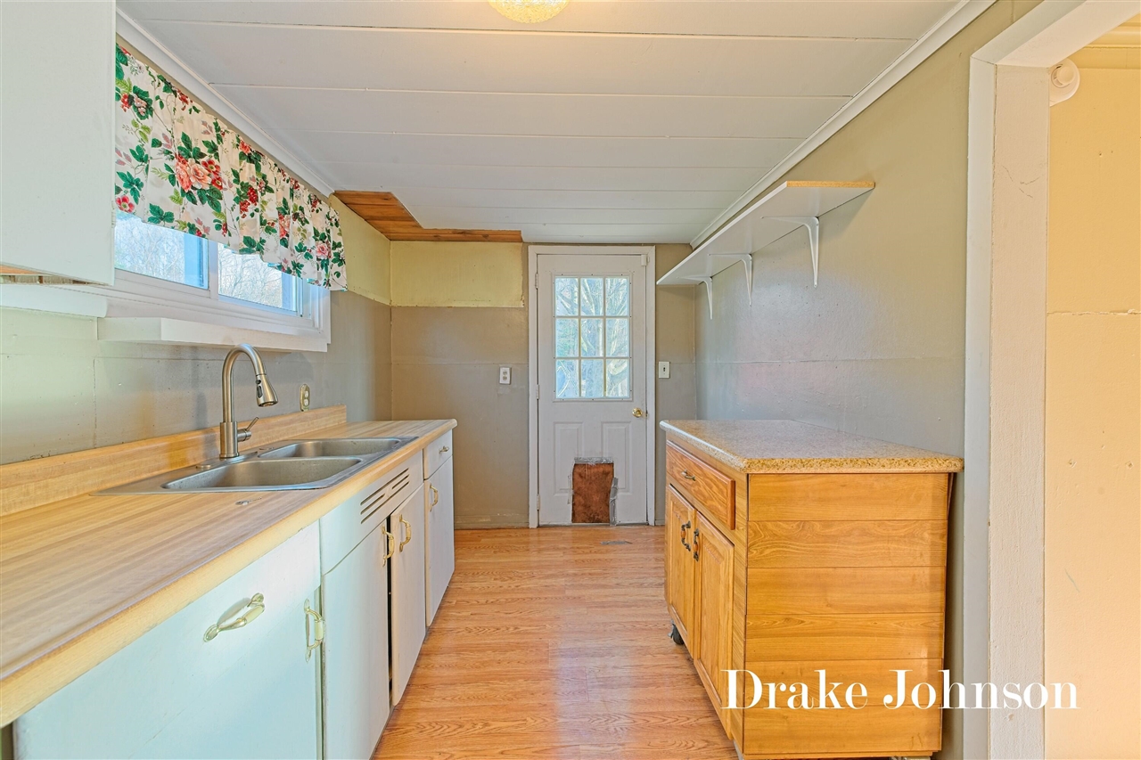 2474 Evanston Avenue, Muskegon, MI, 49442-6316