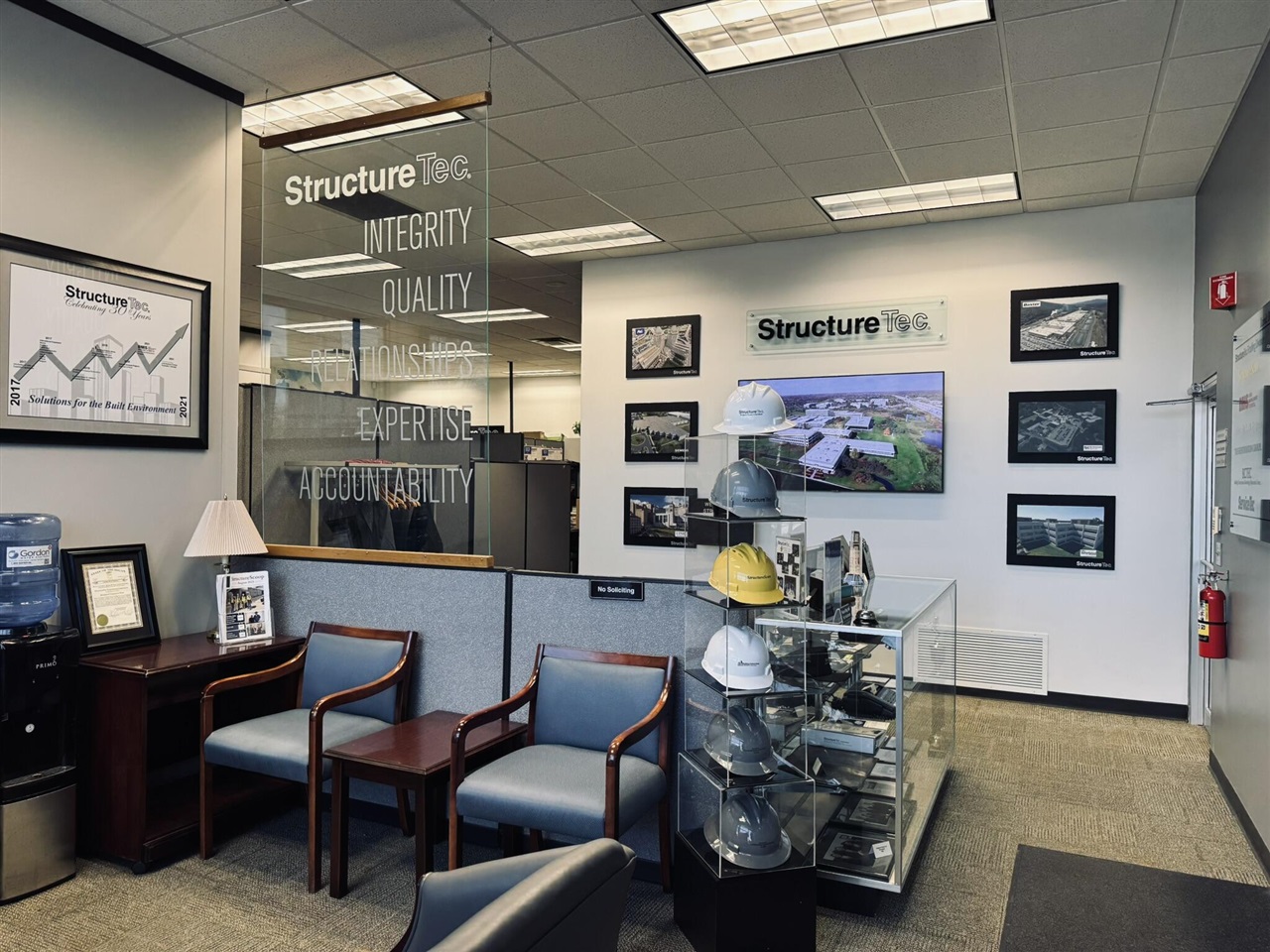 4775 Campus Drive, Kalamazoo, MI, 49008-2594