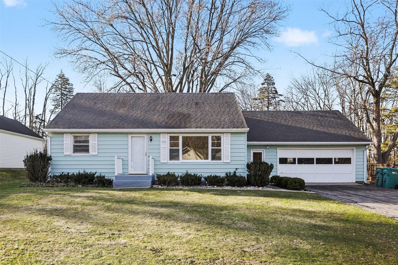 Homes for sale in Portage, MI | 1420 Friendly Ave, Portage, MI 49002 | MLS# 70518680