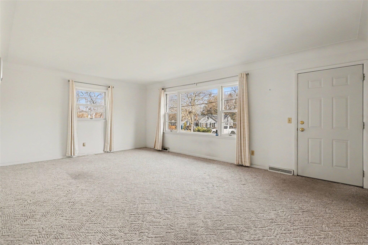 Homes for sale in Portage, MI | 1420 Friendly Ave, Portage, MI 49002 | MLS# 70518680