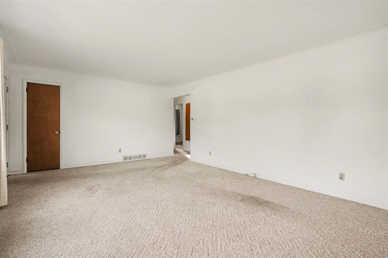 Homes for sale in Portage, MI | 1420 Friendly Ave, Portage, MI 49002 | MLS# 70518680