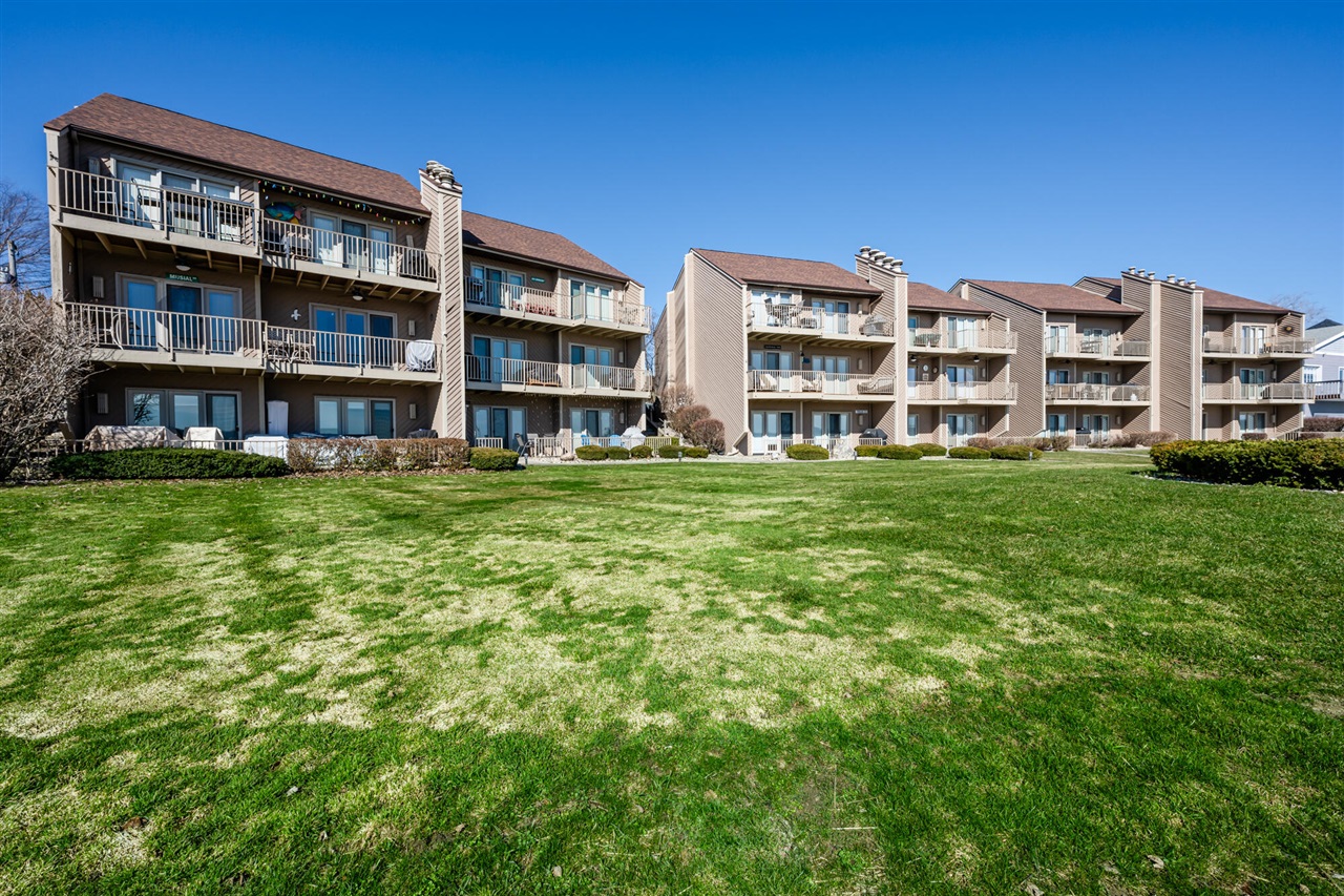 5251 Paw Paw Lake Road UNIT&nbsp;16, Coloma, MI, 49038