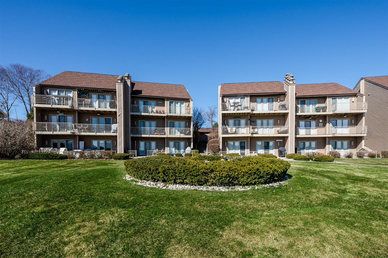 5251 Paw Paw Lake Road UNIT&nbsp;16, Coloma, MI, 49038