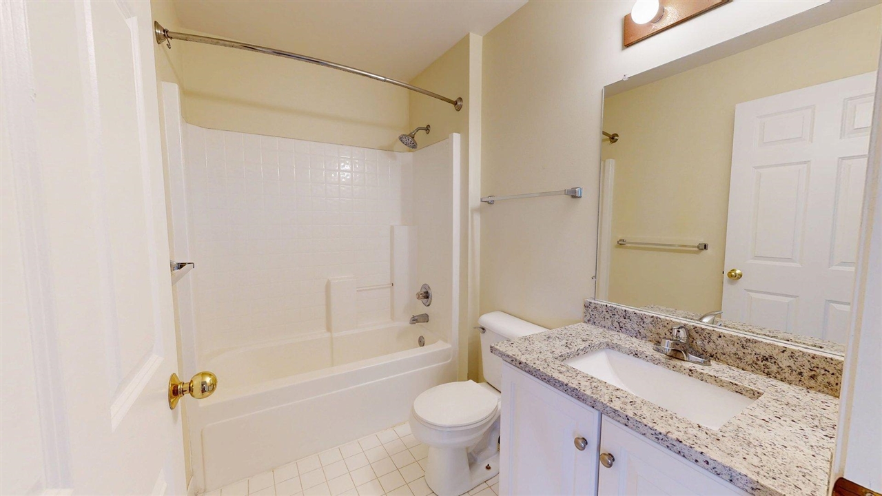 2890 Barclay Way, Ann Arbor, MI, 48105-9455