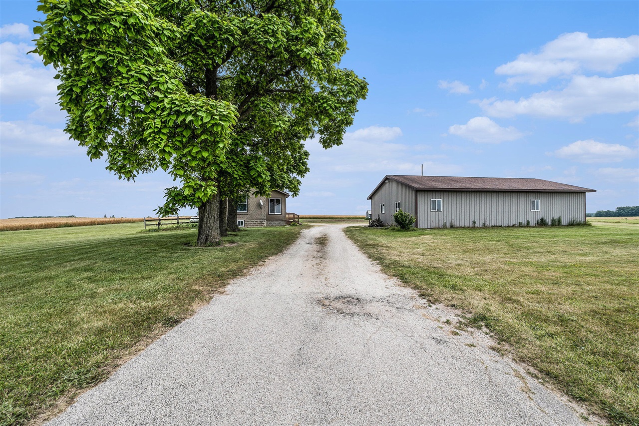 Photo 4 of Single family home for sale at 5818 US Hwy 31, Free Soil, MI 49411 | MLS# 70518699 | Listing updated on 2026-09-03