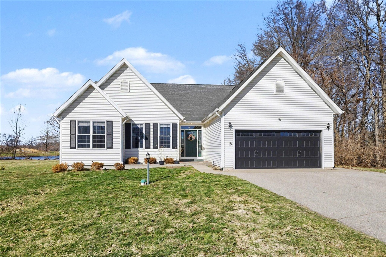 Homes for sale in Watervliet, MI | 7285 Paw Paw Ave, Watervliet, MI 49098 | MLS# 70518704