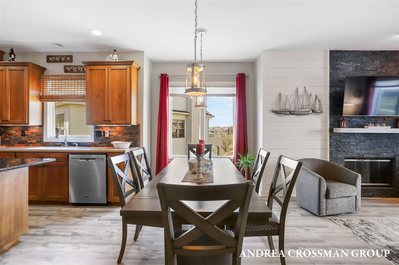 1284 Prestwick Drive, Holland, MI, 49423