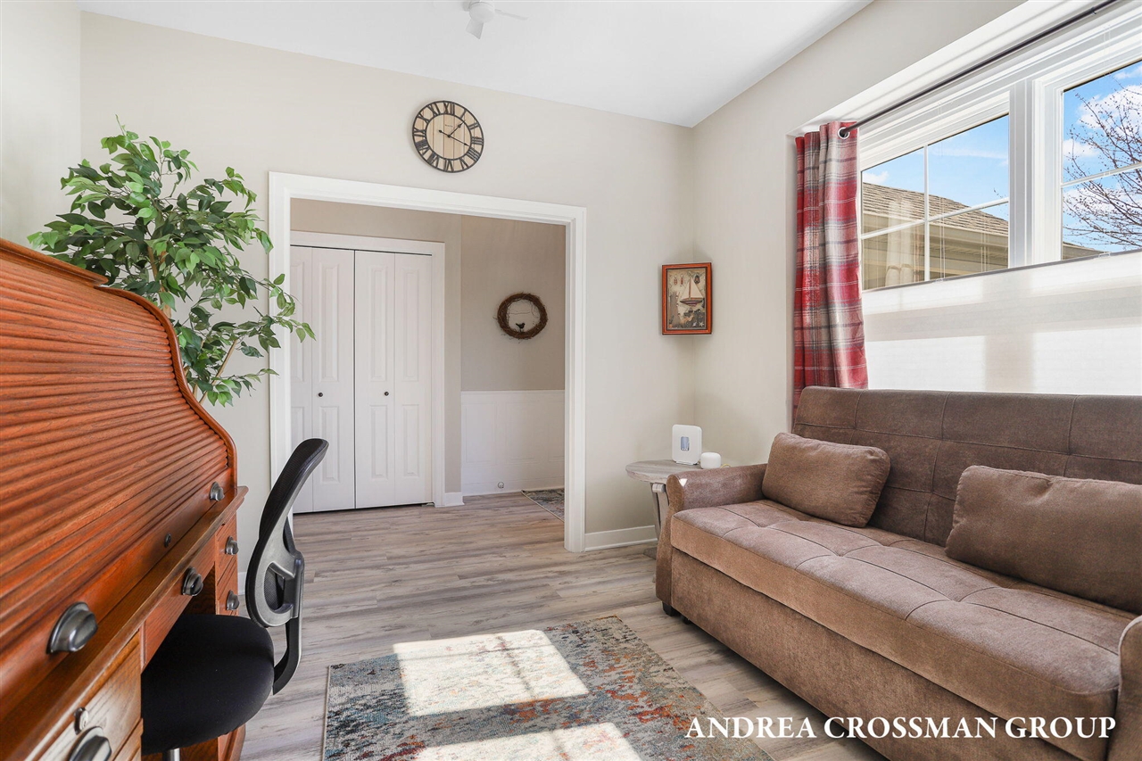 1284 Prestwick Drive, Holland, MI, 49423