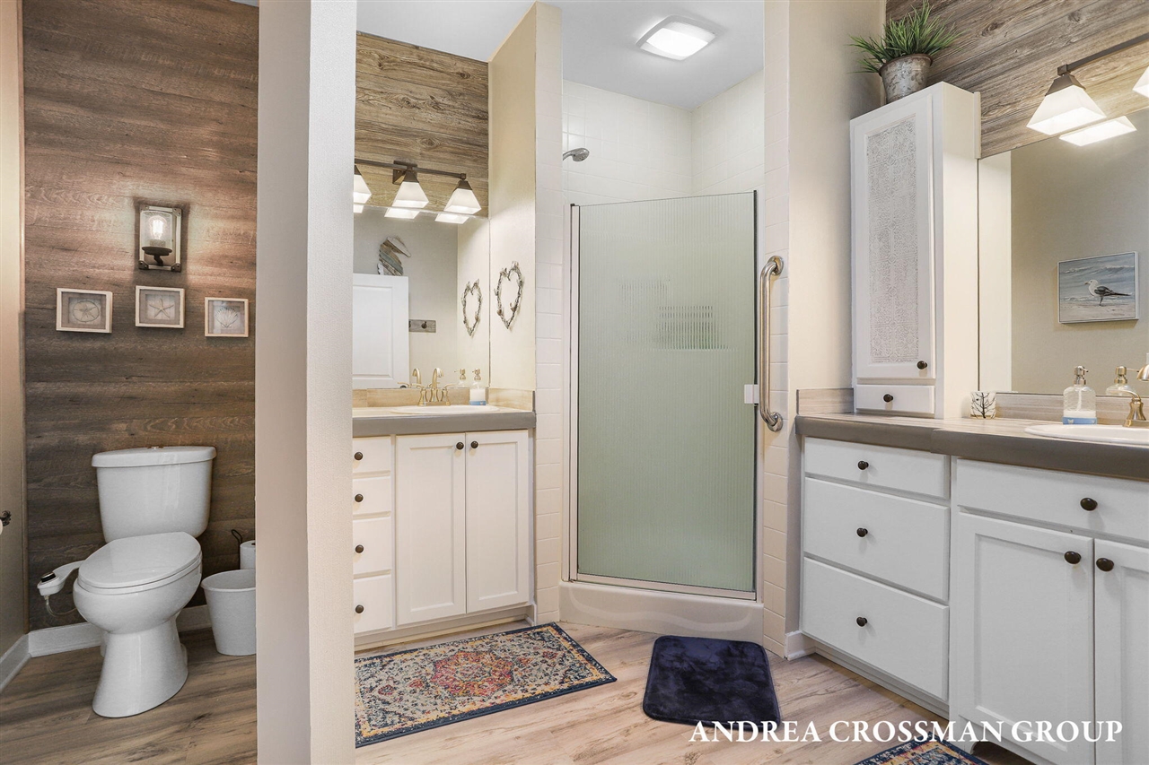 1284 Prestwick Drive, Holland, MI, 49423