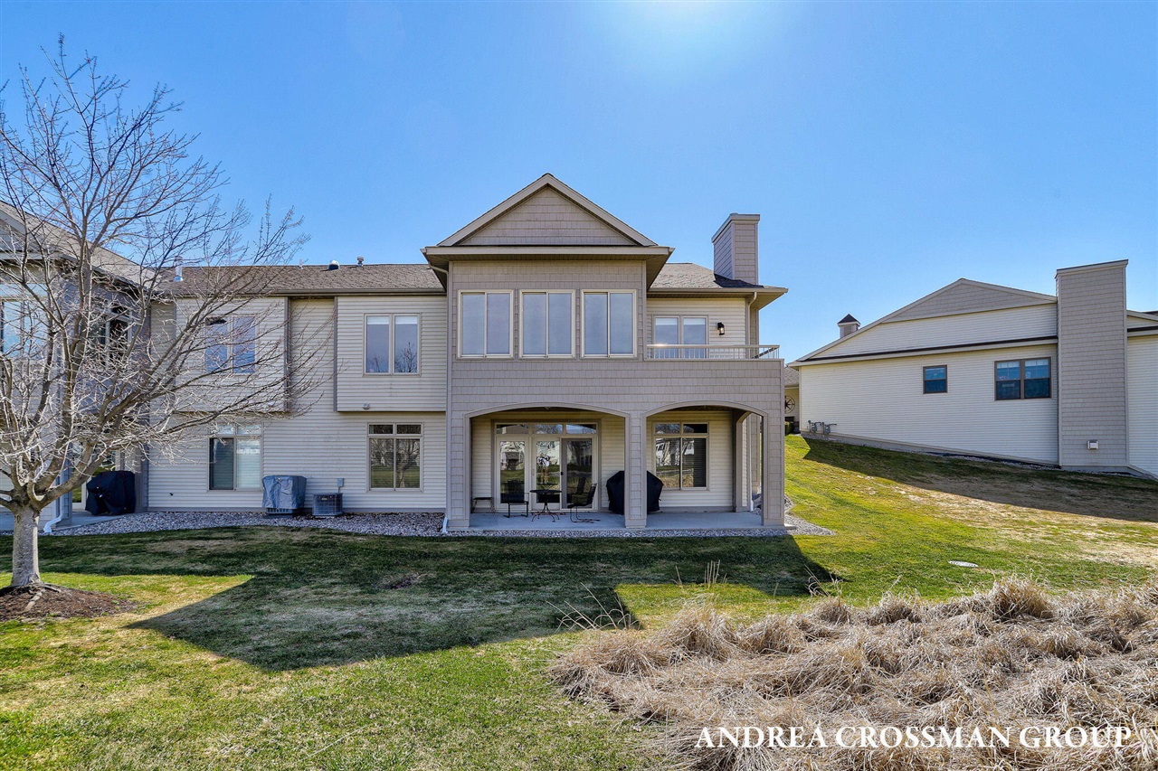 1284 Prestwick Drive, Holland, MI, 49423