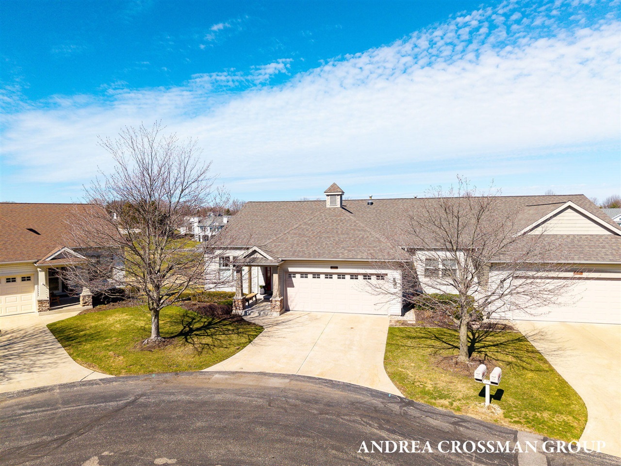 1284 Prestwick Drive, Holland, MI, 49423