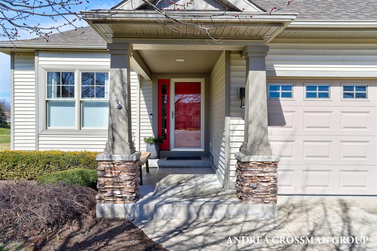 1284 Prestwick Drive, Holland, MI, 49423