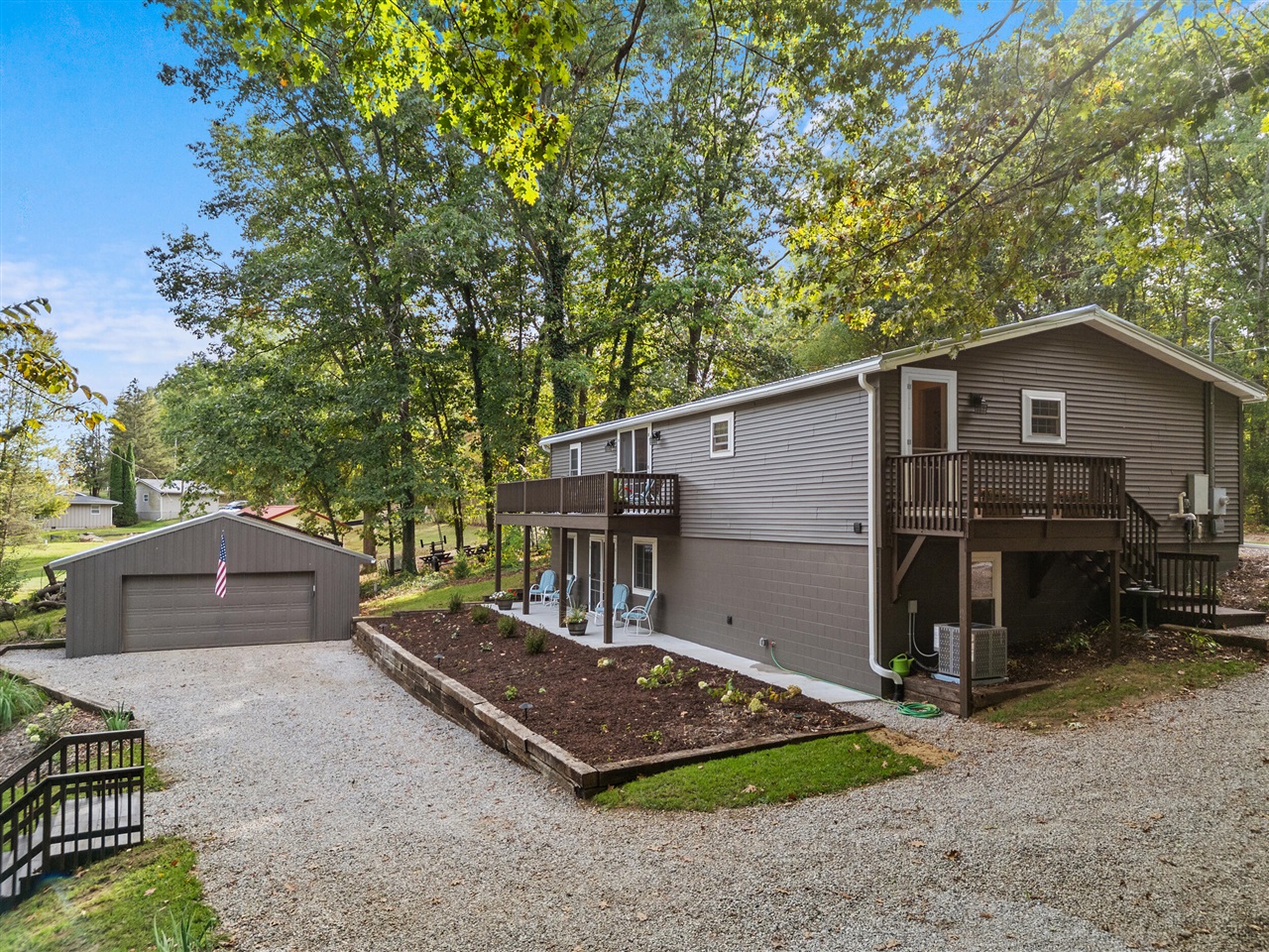 7841 Topinabee Drive, Montgomery, MI, 49255-9015