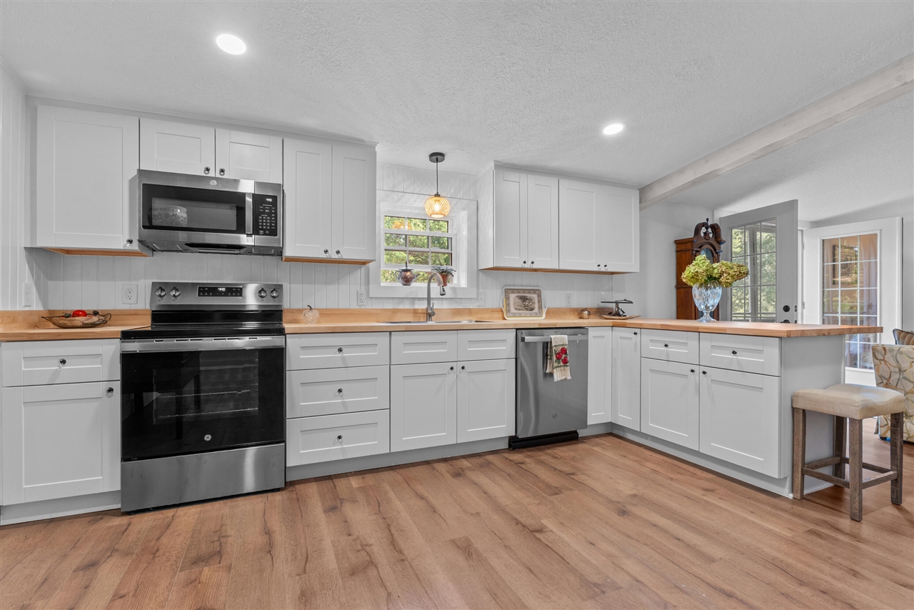 7841 Topinabee Drive, Montgomery, MI, 49255-9015