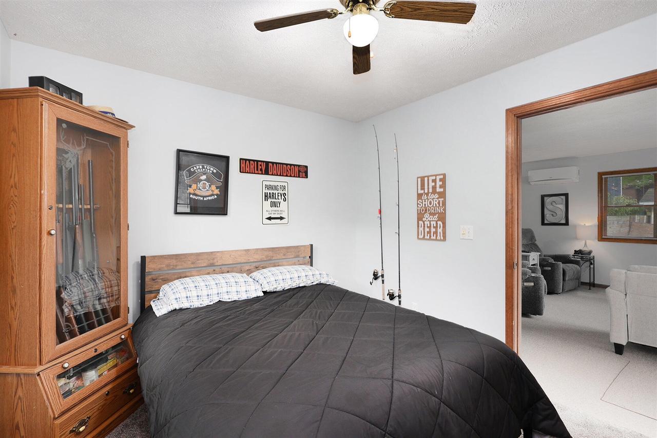 6271 10th Street, Twin Lake, MI, 49457-9712