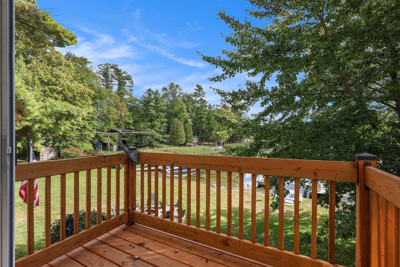 6271 10th Street, Twin Lake, MI, 49457-9712