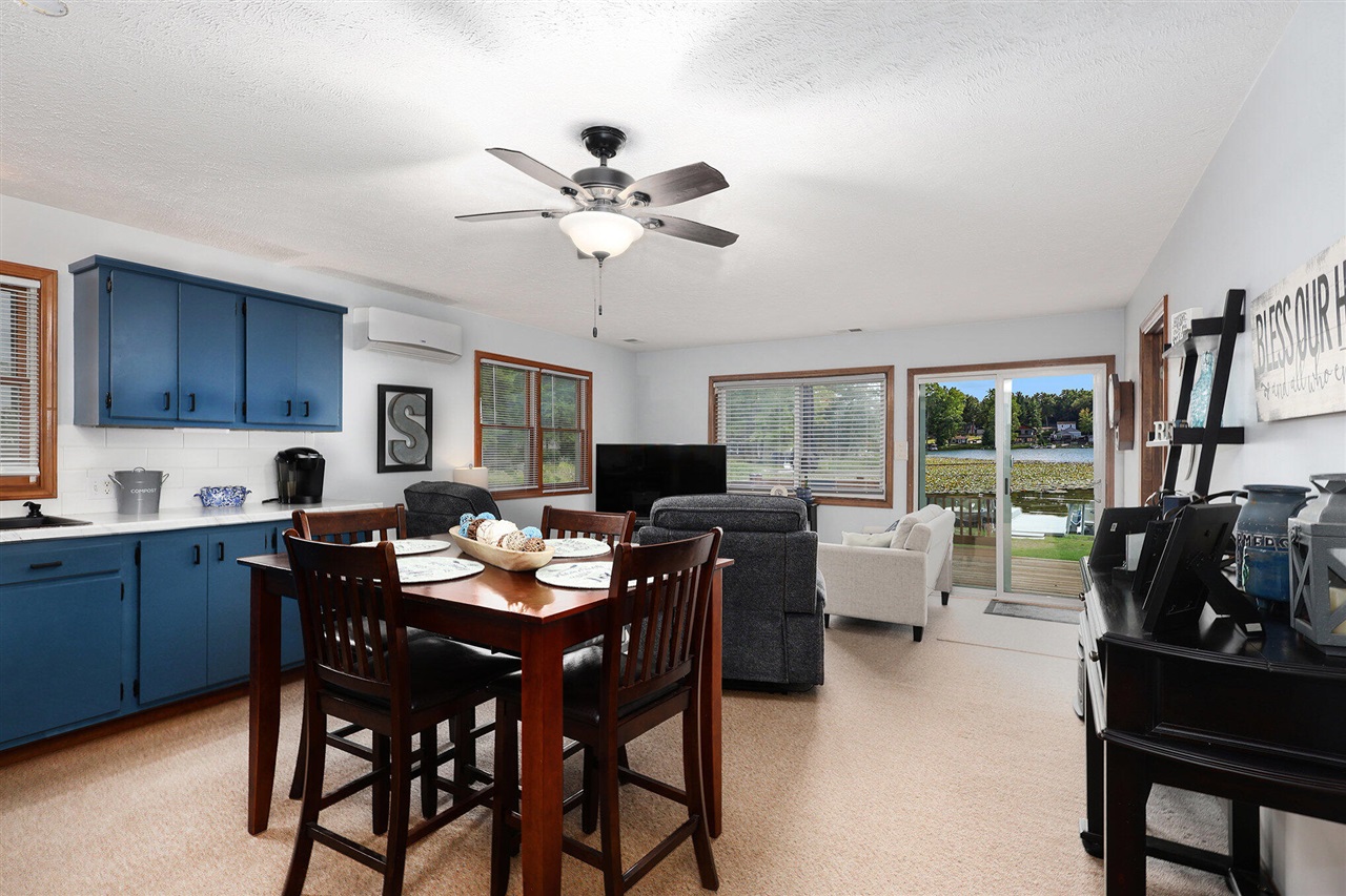 6271 10th Street, Twin Lake, MI, 49457-9712