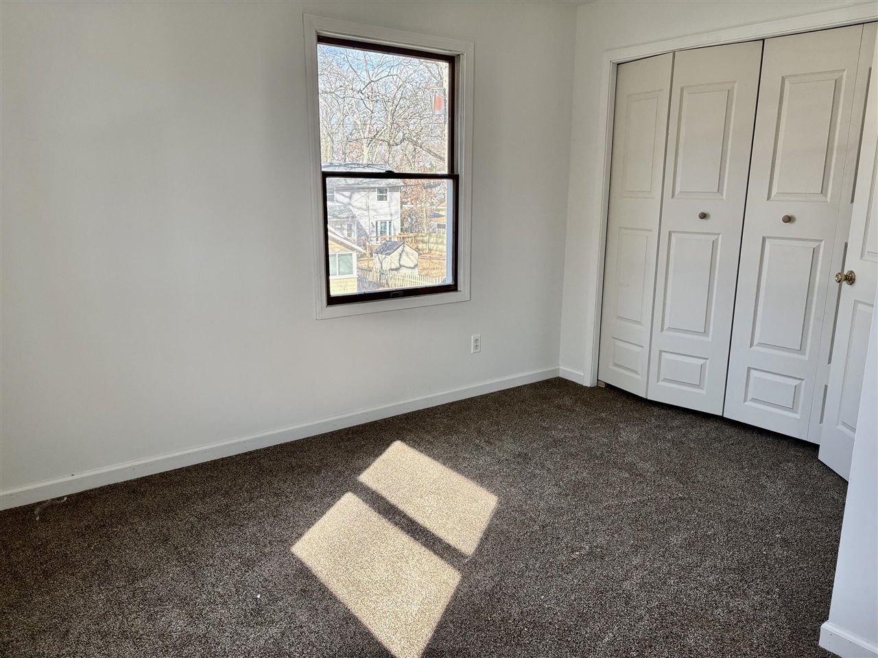 17312 Oak Street, Spring Lake, MI, 49456-1853