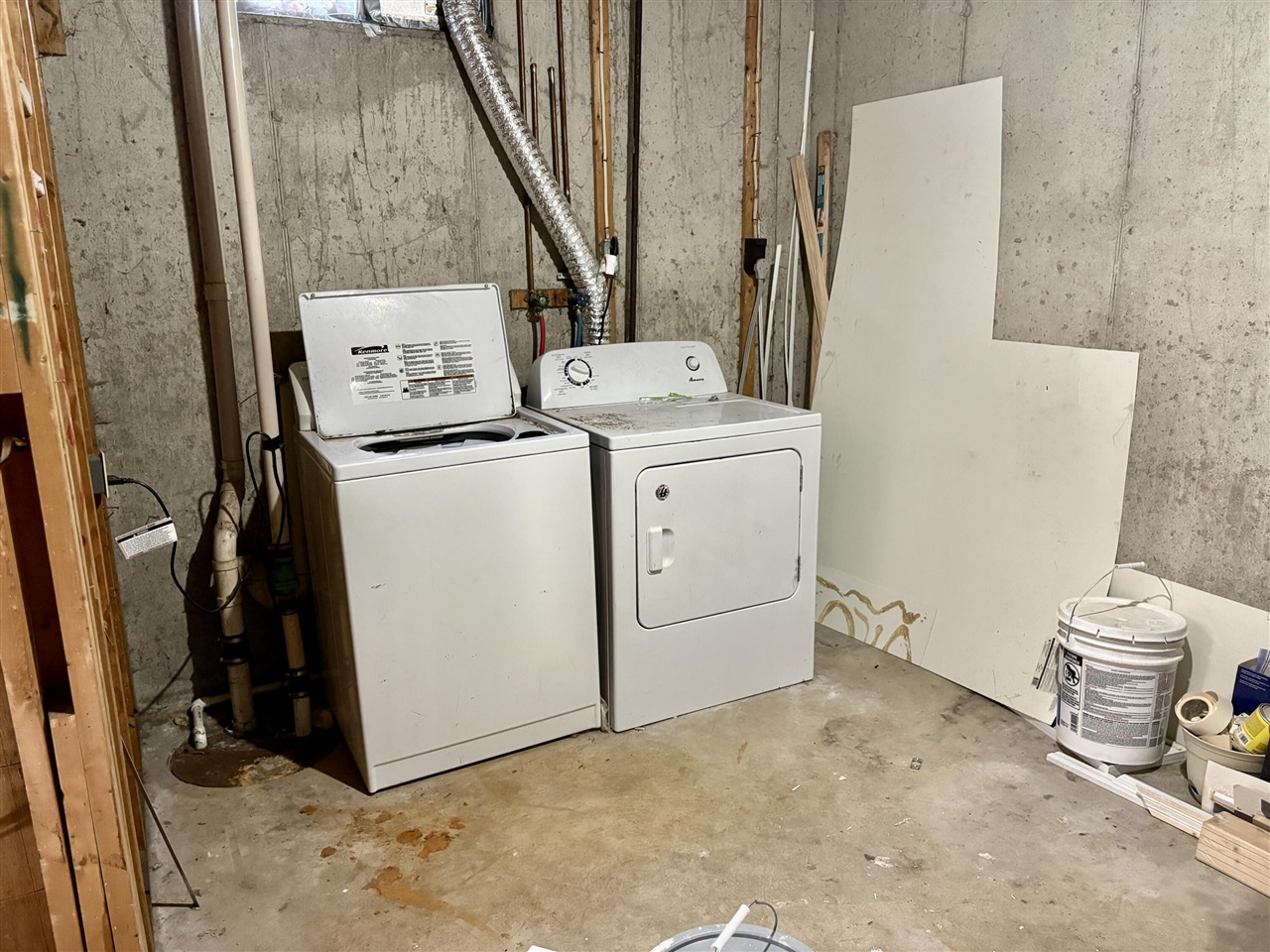 17312 Oak Street, Spring Lake, MI, 49456-1853