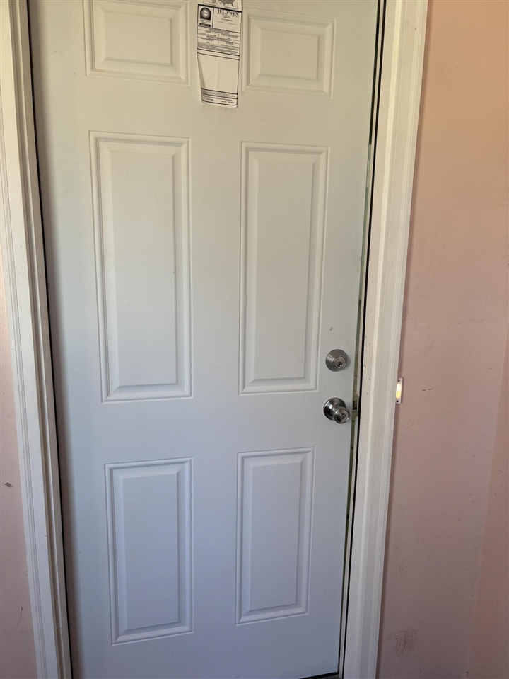 17312 Oak Street, Spring Lake, MI, 49456-1853