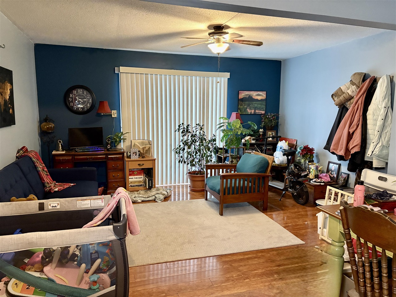 17312 Oak Street, Spring Lake, MI, 49456-1853